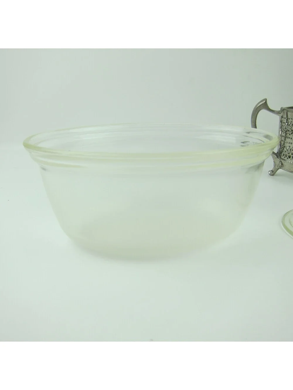 Vintage PYREX Covered Casserole Dish Floral Etched Lid Mara Silver Metal Stand